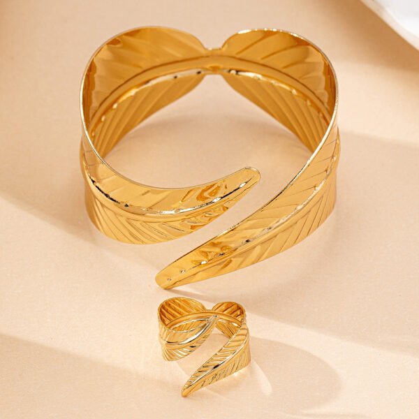 Bracelet ouvert géométrique en alliage pour femme – Image 2