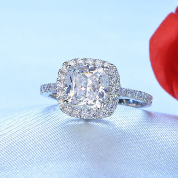 Bague de luxe en diamant rond et carré avec moissanite pour femme – Image 3