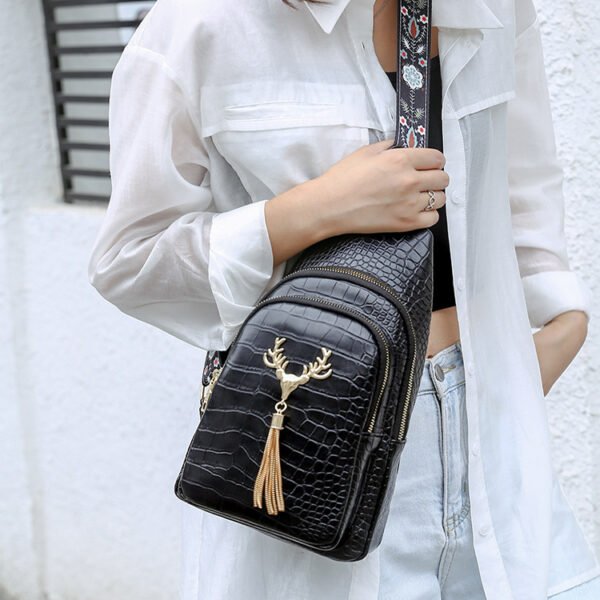 Sac bandoulière à pompon en forme de cerf pour femme, motif lettre brodée, tendance – Image 7