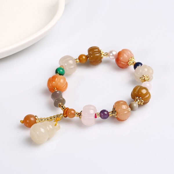 Bracelet en perles de jade et soie dorée à la mode – Image 5