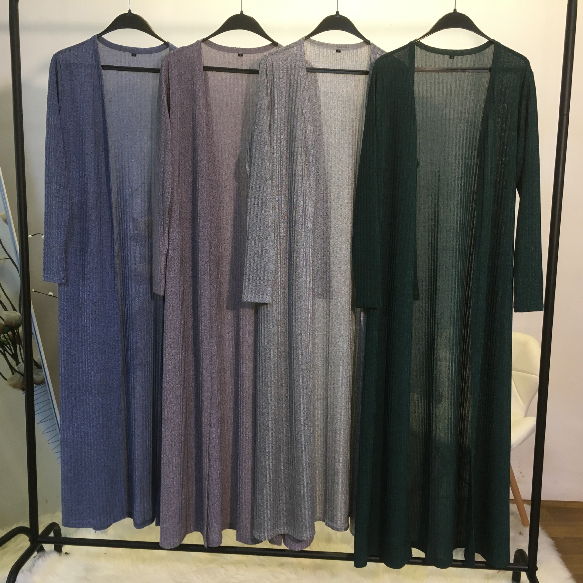 Robe-pull en tricot à manches longues – Image 6