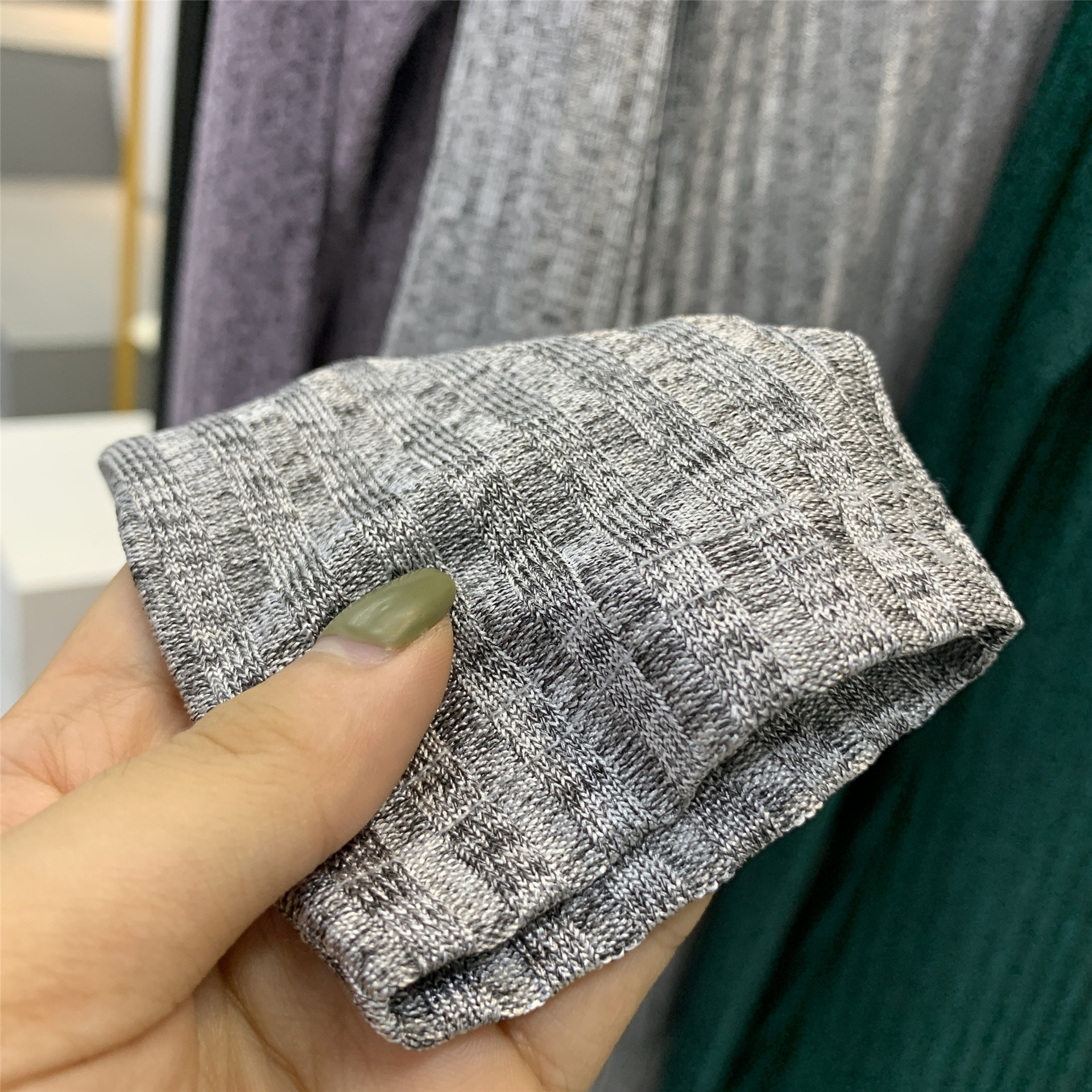 Robe-pull en tricot à manches longues – Image 2